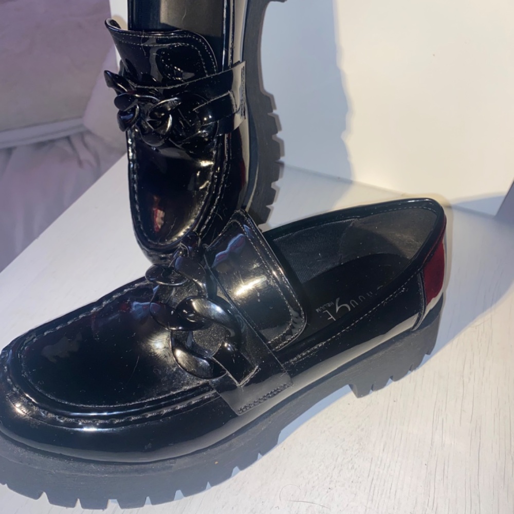 Loafers - Picture 2 of 3